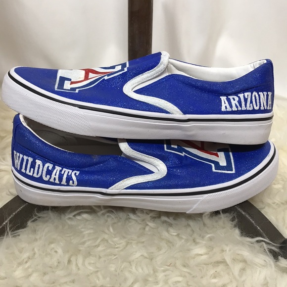 Custom U OF A SHOES - Picture 4 of 5